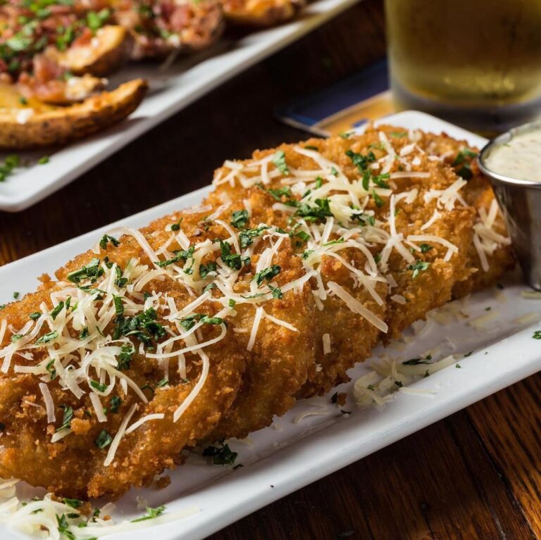 326747694 1635716700209903 8897713113646228705 n 768x767